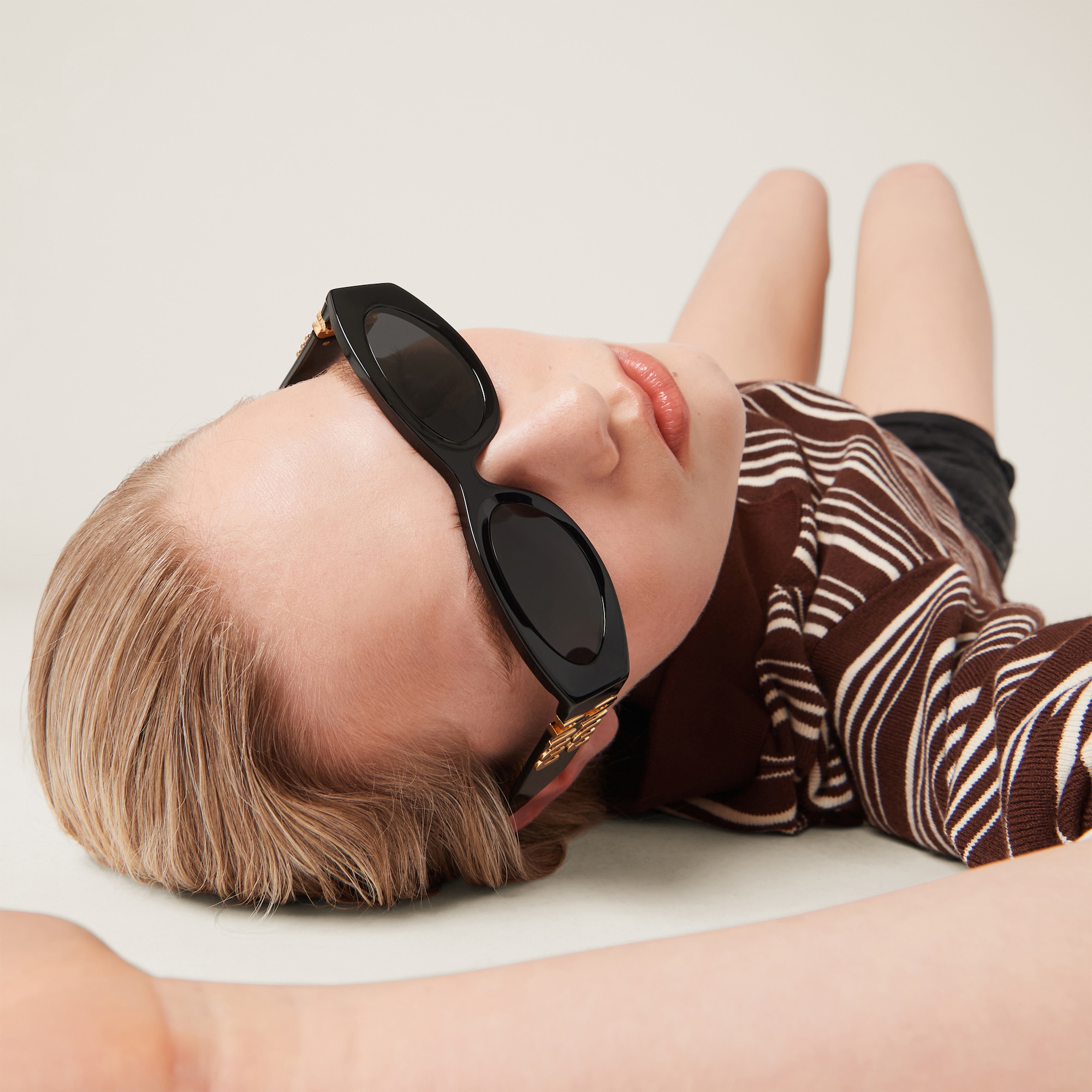 Miu Glimpse sunglasses - Image 3